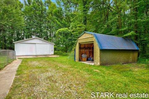 A home in Fruitport Twp