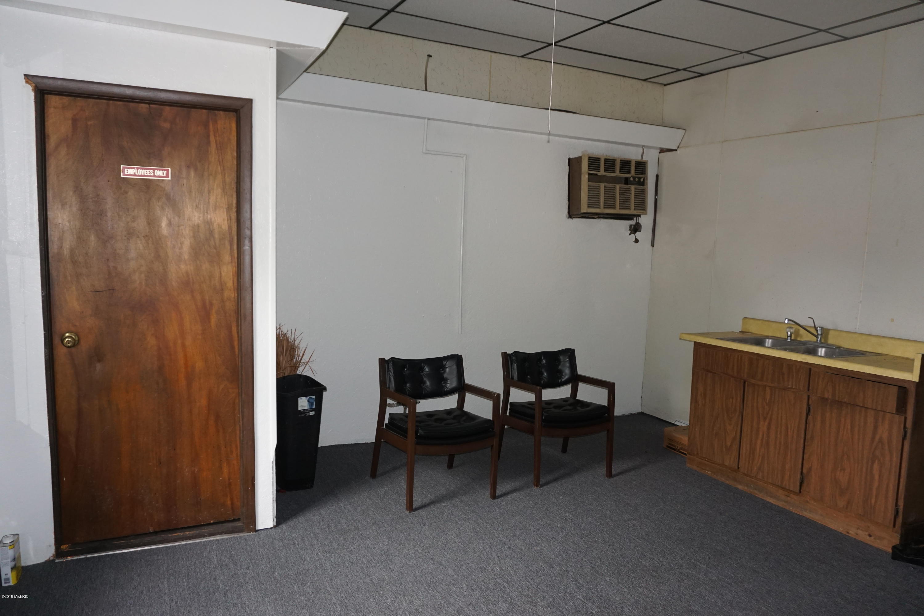 5928 E Michigan Avenue