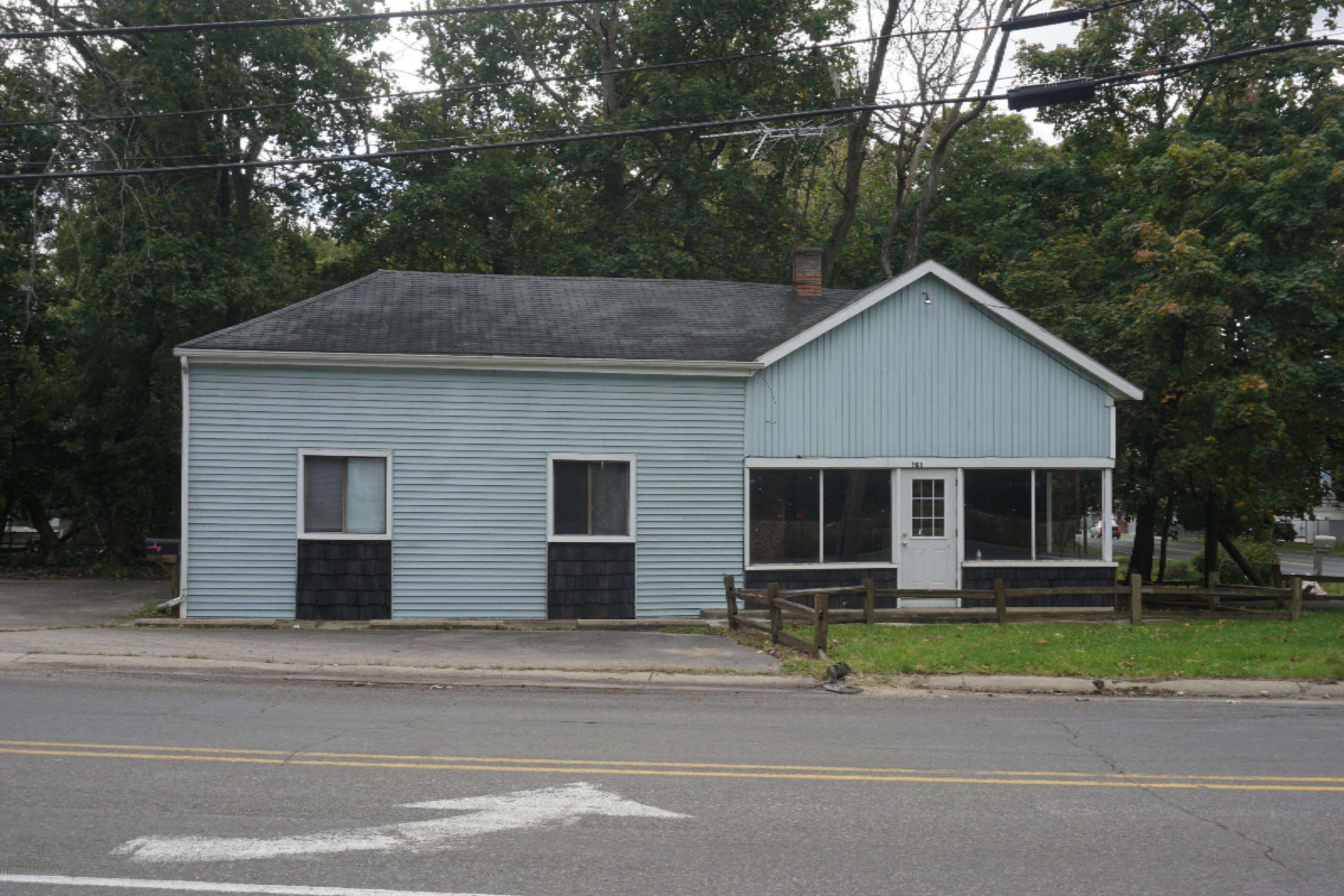 5928 E Michigan Avenue