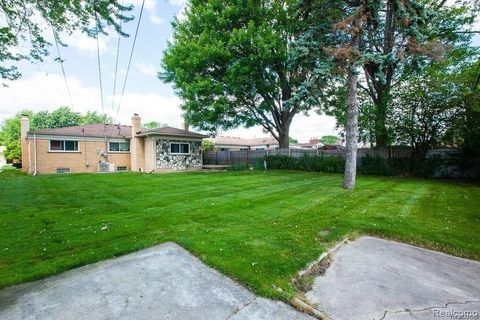 A home in Warren