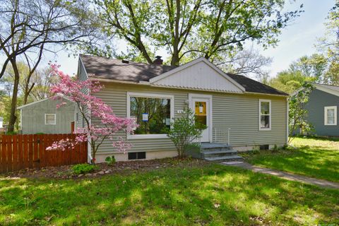 A home in Paw Paw Vlg