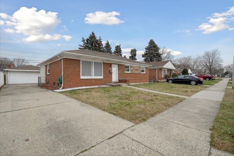 A home in Warren