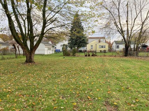 A home in Warren