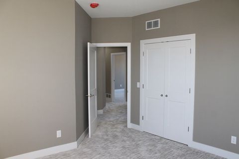 listing image 53