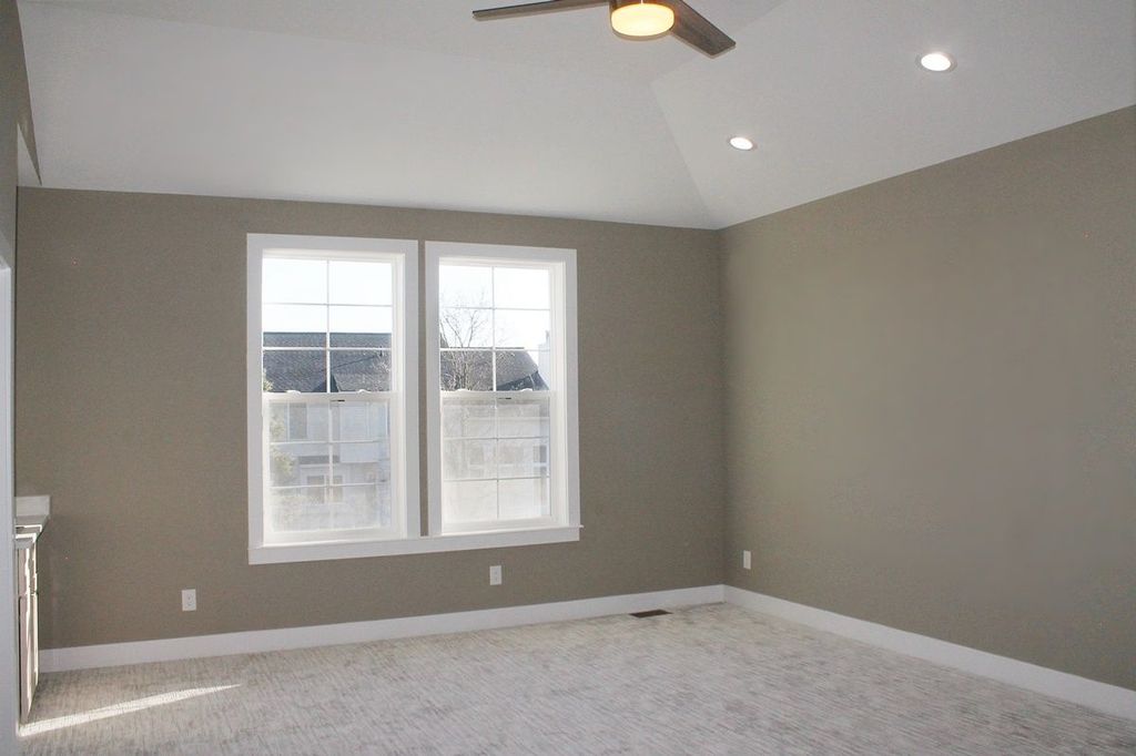 listing image 54