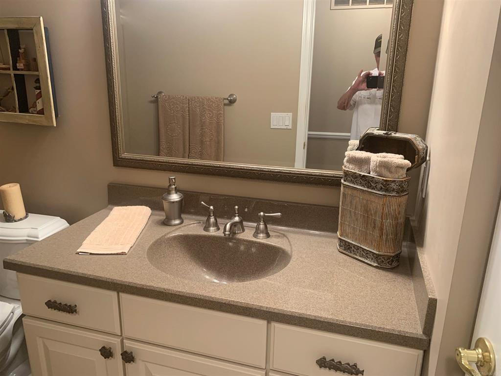 Photo 11 of 24 of 37882 Jefferson Avenue condo
