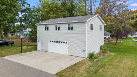 A home in Plainfield Twp