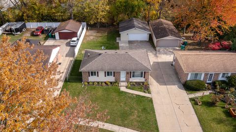 A home in Van Buren Twp