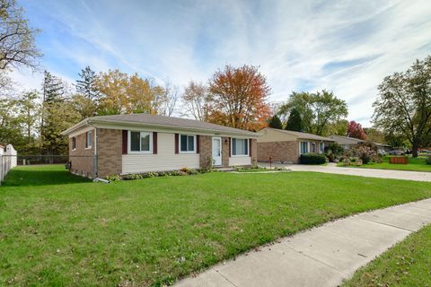 A home in Van Buren Twp