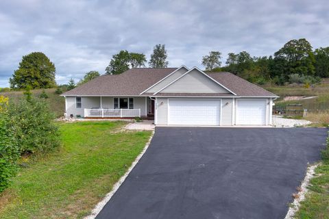 A home in Long Lake Twp