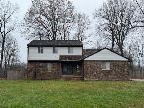 A home in West Bloomfield Twp