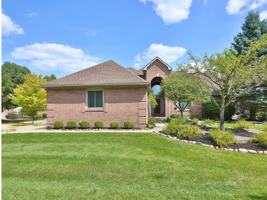 View Rochester Hills, MI 48307 house