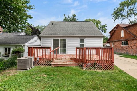 A home in Dearborn Heights