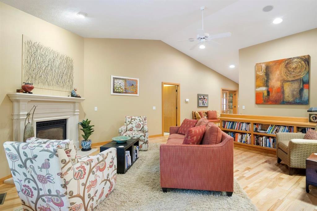 Photo 6 of 28 of 6252 Red Fox Run condo