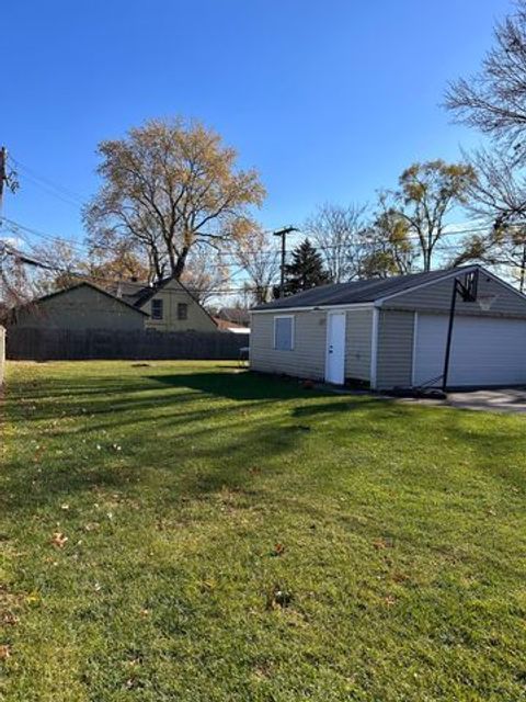 A home in Livonia