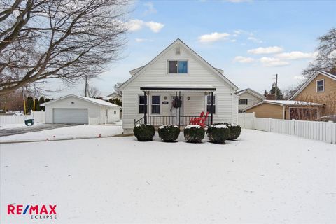 A home in Waterford Twp