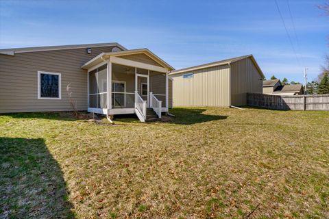 A home in Fairplain Twp