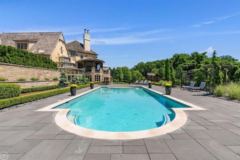 A home in Oakland Twp