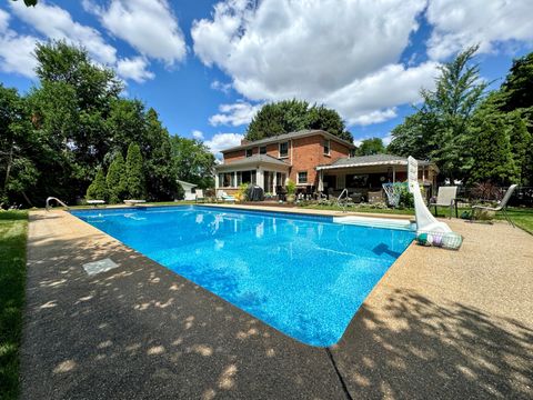 A home in Bloomfield Twp