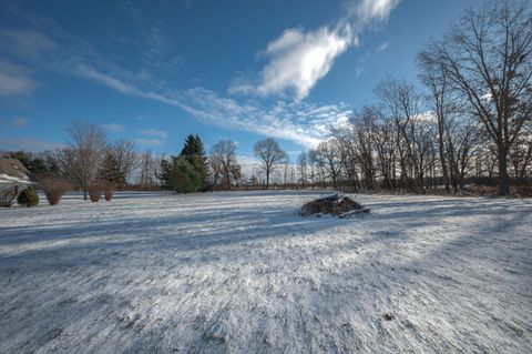 A home in Rose Twp