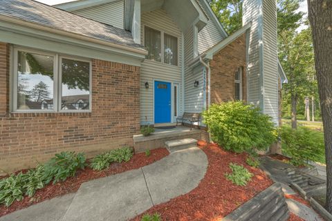 A home in Commerce Twp