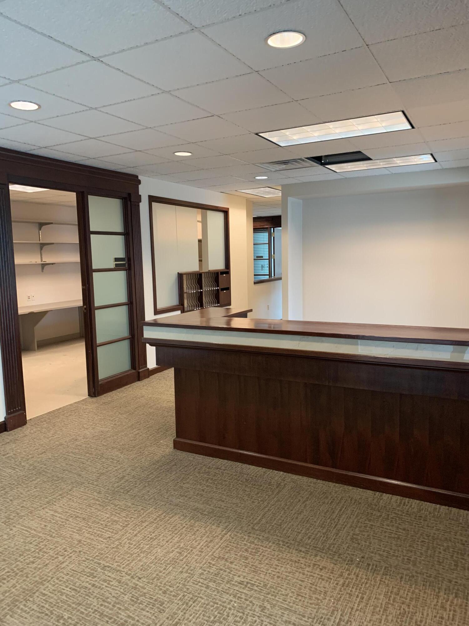 5211 Cascade Road SE 100