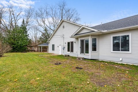 A home in Waterford Twp