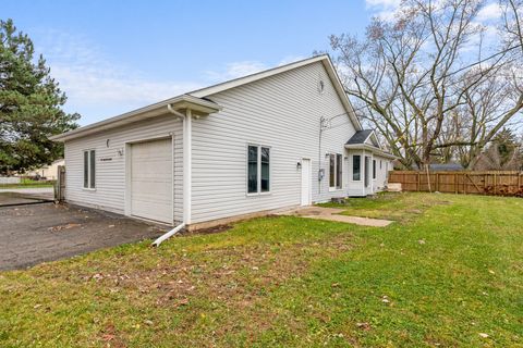 A home in Waterford Twp