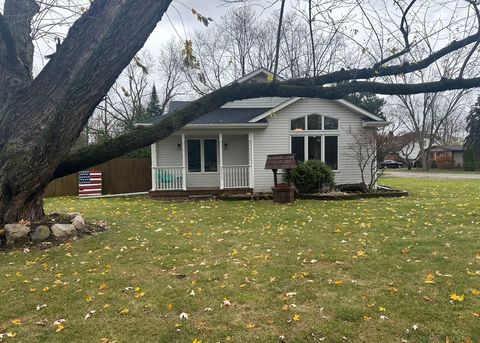 A home in Waterford Twp