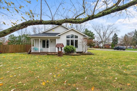 A home in Waterford Twp