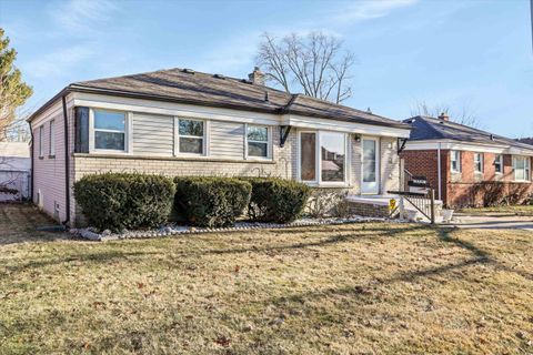 A home in Livonia