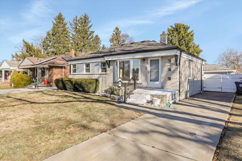 A home in Livonia