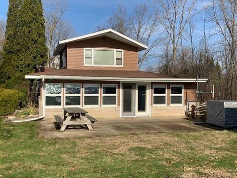 A home in Watervliet Twp