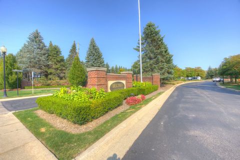 A home in Commerce Twp