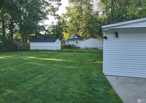 A home in Dearborn Heights