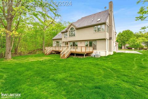 A home in West Bloomfield Twp