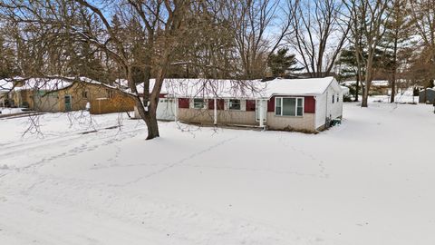 A home in Davison Twp