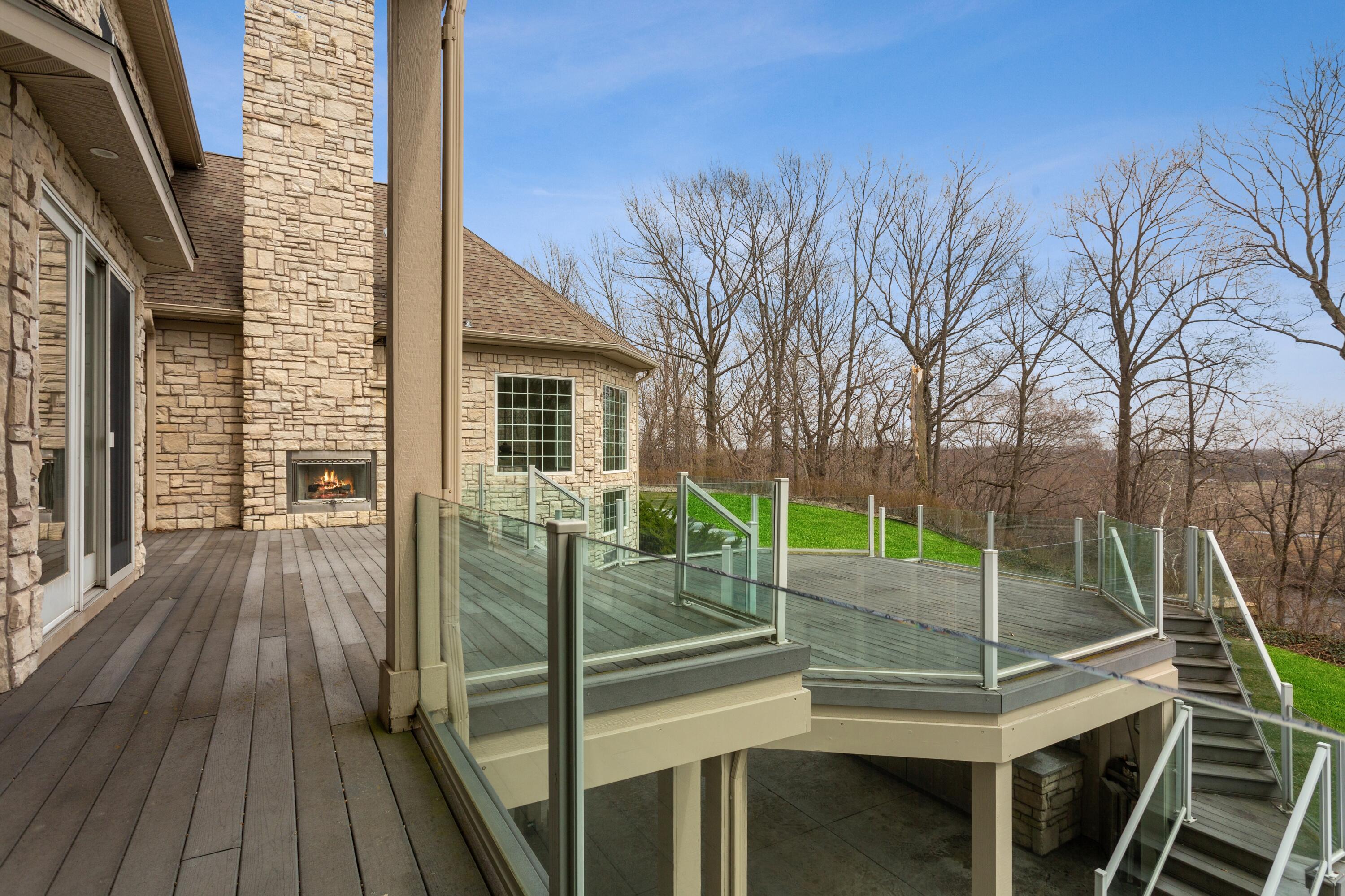 RoyaltonTownship_Berrien, Michigan 49085, United States, 8 Bedrooms Bedrooms, ,10 BathroomsBathrooms,Residential,Active,38956