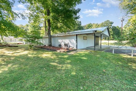 A home in Hamilton Twp