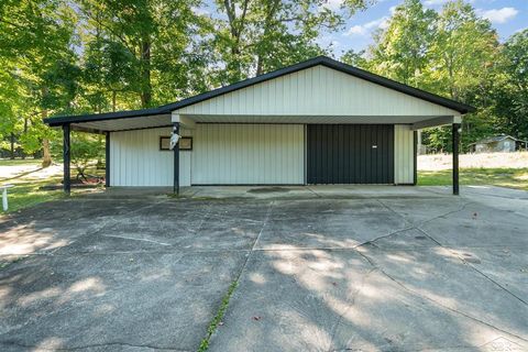 A home in Hamilton Twp