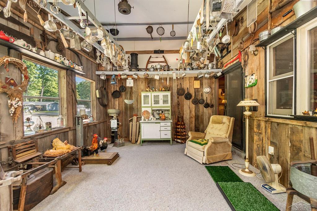 HamiltonTownship_Clare, Michigan 48625, United States, 4 Bedrooms Bedrooms, ,3 BathroomsBathrooms,Residential,Active,42002