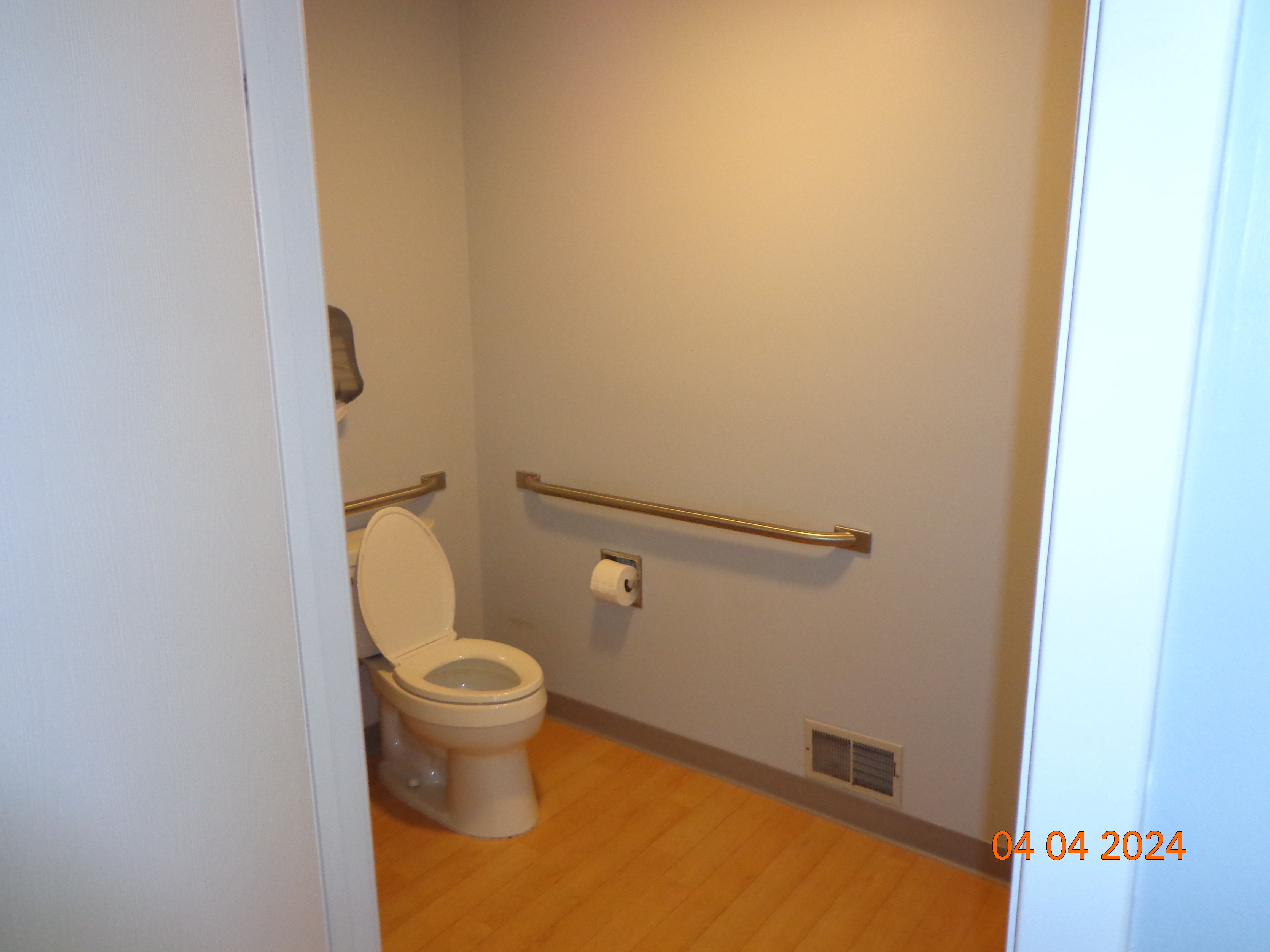 11479 HIGHLAND ROAD "B"