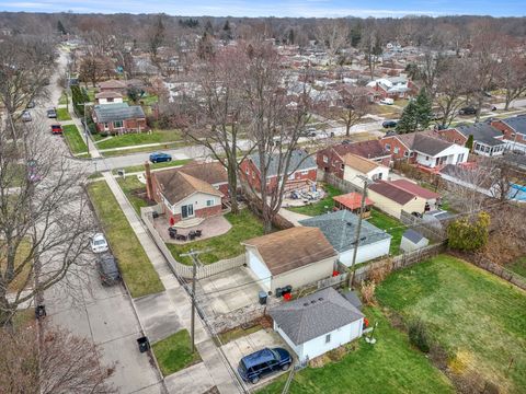 A home in Livonia