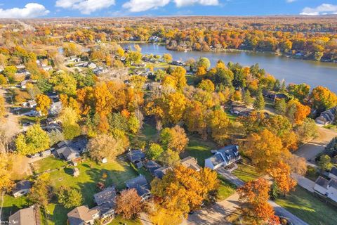 A home in Hartland Twp