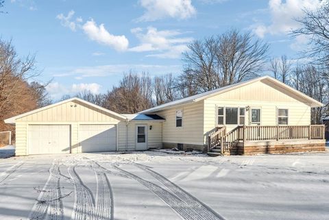 A home in New Buffalo Twp