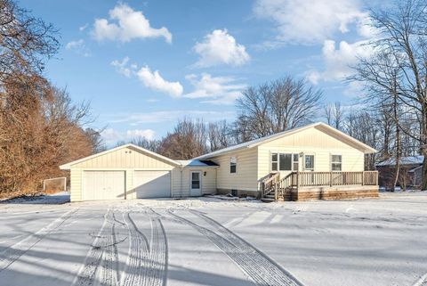 A home in New Buffalo Twp