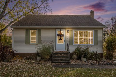 A home in Pennfield Twp