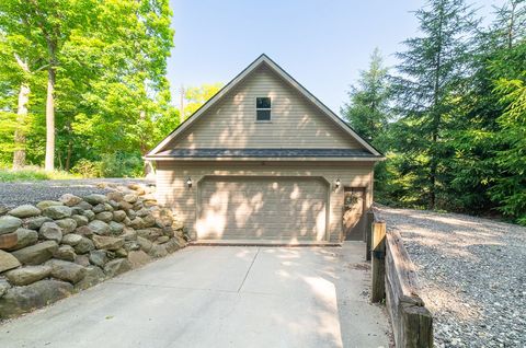 A home in Hadley Twp