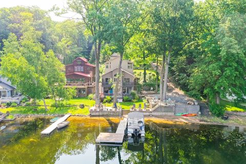 A home in Hadley Twp