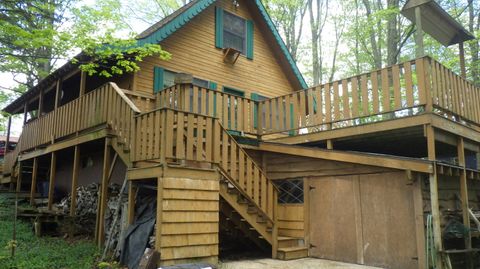 A home in Slagle Twp